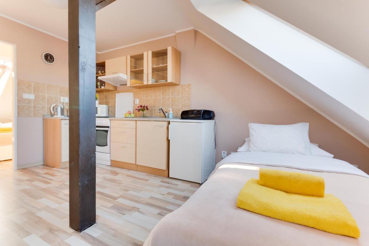 Jane'S Charming Apartment Prag Exterior foto